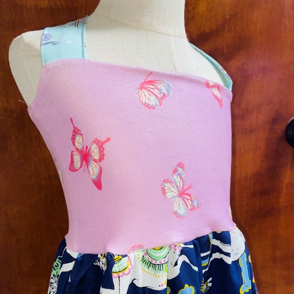 Handmade Carasoul Dress - Picture 4 of 6